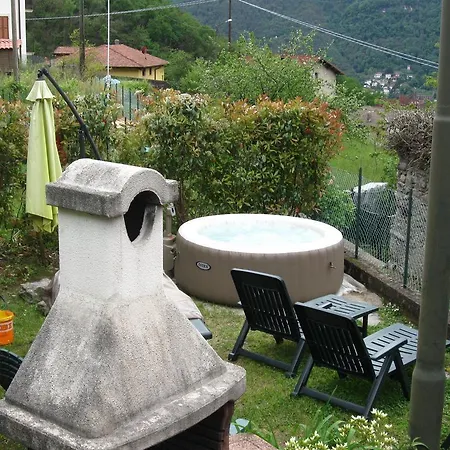 La Ruota Del Mulino 아파트호텔 네소