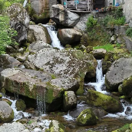 La Ruota Del Mulino 아파트호텔 네소